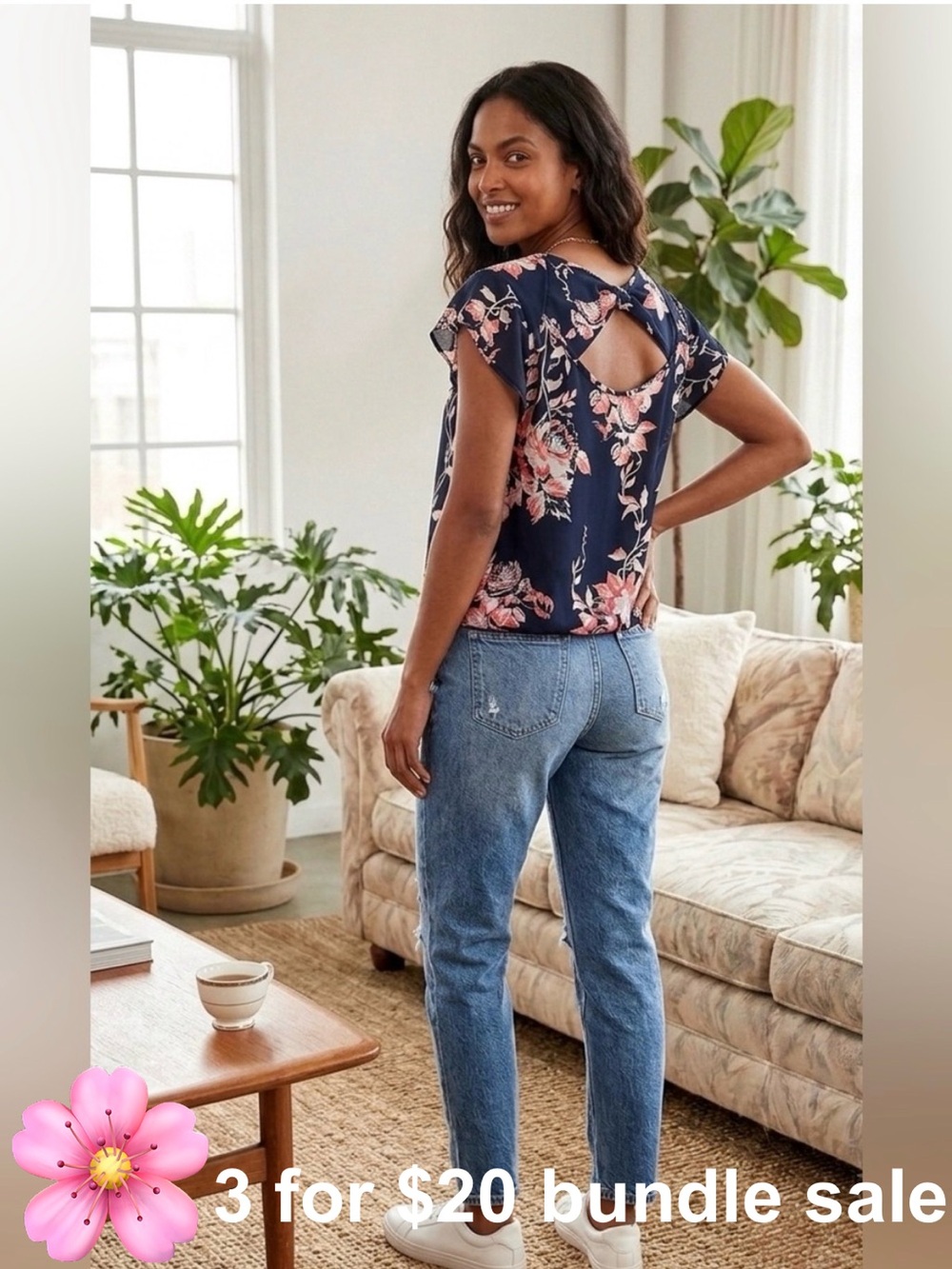 HeartSoul Navy Pink Floral Flutter Sleeve Blouse Lightweight Top - Size Small